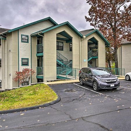 Condo Amidst Branson Action With Pool Access And Golf! Exteriör bild