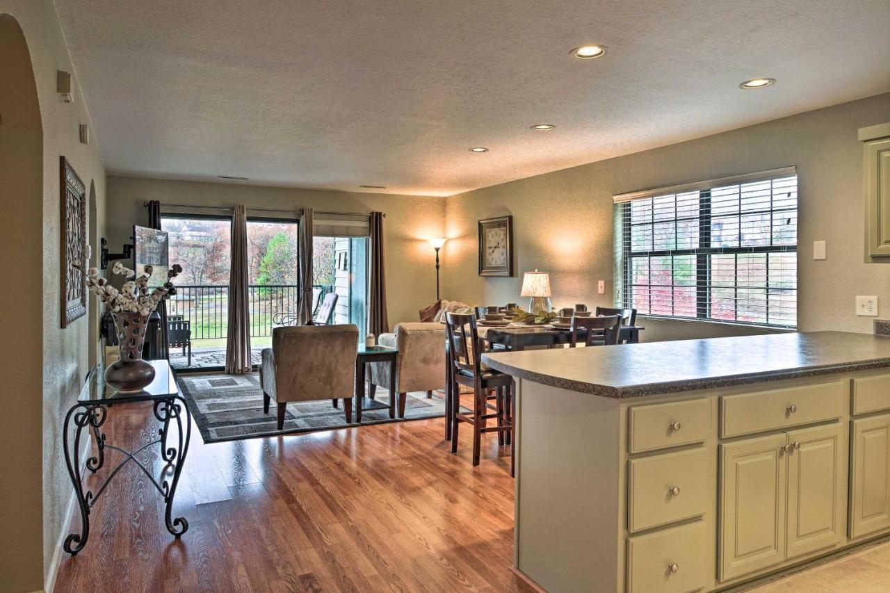 Condo Amidst Branson Action With Pool Access And Golf! Exteriör bild