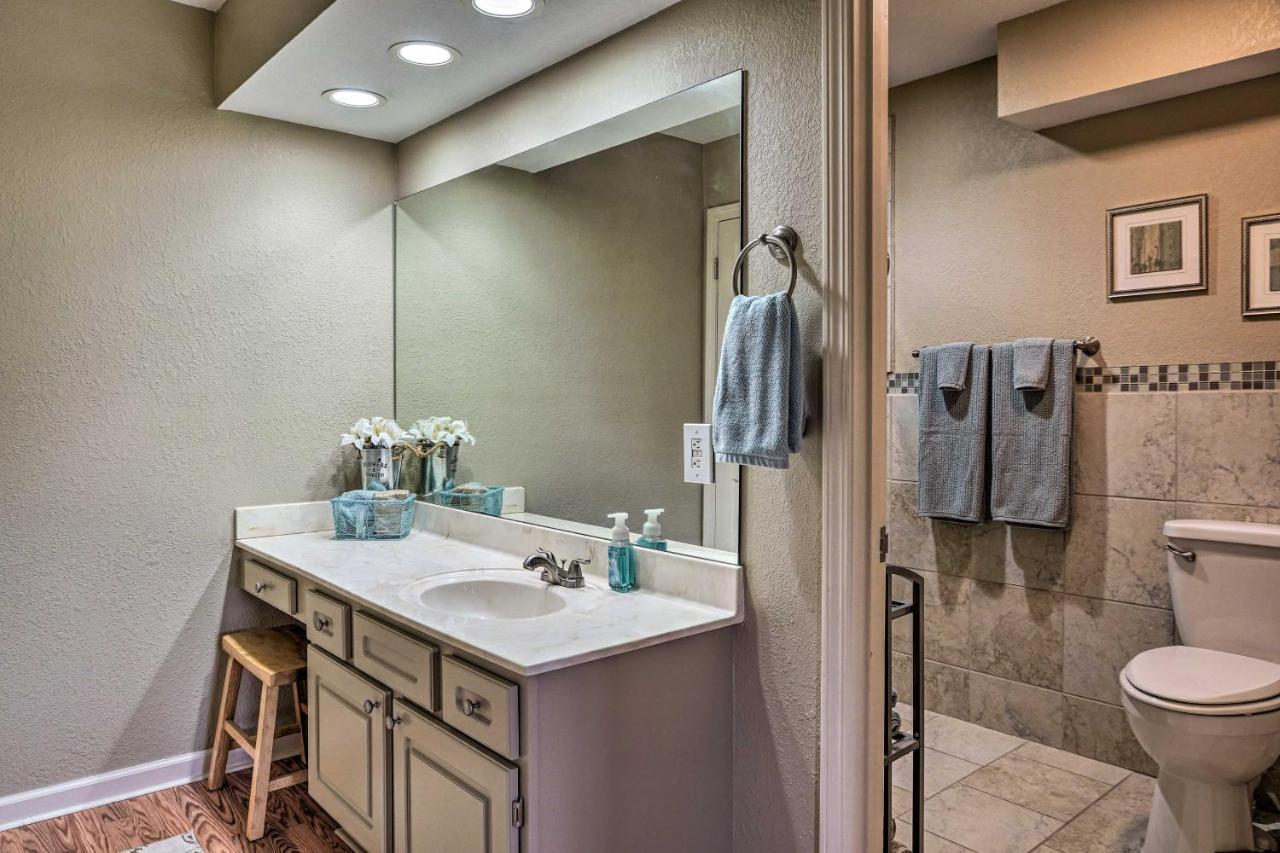 Condo Amidst Branson Action With Pool Access And Golf! Exteriör bild