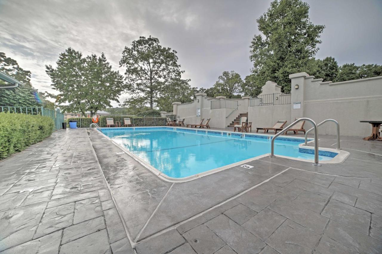 Condo Amidst Branson Action With Pool Access And Golf! Exteriör bild